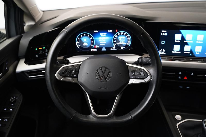 Volkswagen Golf - fotka 17 z 23