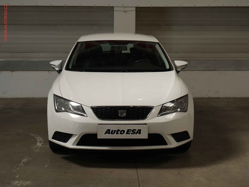Seat Leon (2016) 1.2 TSi, ČR, AC - fotka 2 z 15