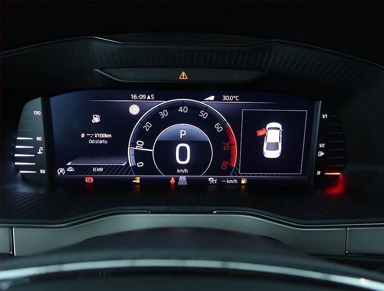 Škoda Superb (2021) Laurin&Klement 2.0 TSI - fotka 11 z 25