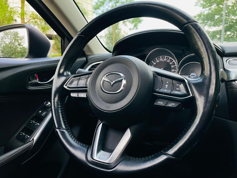 Mazda 6 2.5i AUT KAMERA SERVISKA TAŽNÉ - fotka 27 z 61