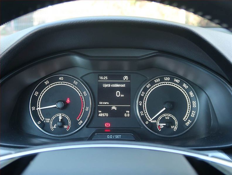 Škoda Scala (2022) Ambition 1.0 TSI, ČR,1.maj - fotka 11 z 23