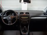 Volkswagen Golf (2010) 1.6TDi, autoAC, STK10/27 - náhled 8