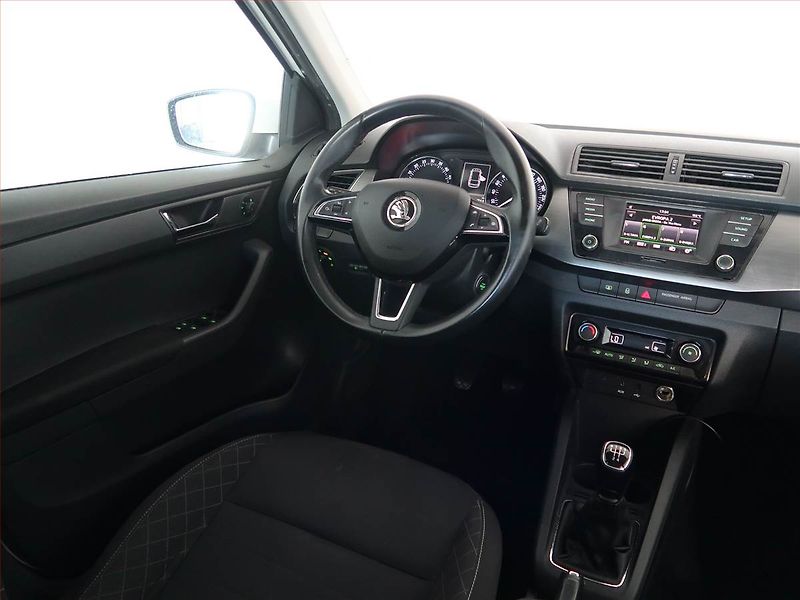Škoda Fabia (2017) Style 1.4 TDI, Serv.kniha - fotka 7 z 15