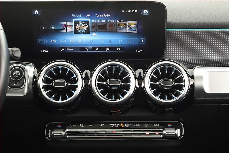 Mercedes-Benz GLB (2023) 200 d - fotka 9 z 21