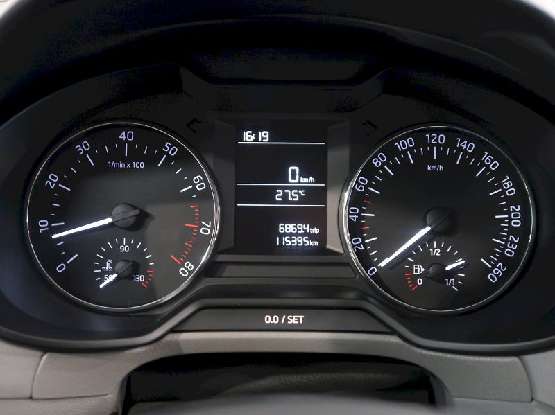 Škoda Octavia (2016) AMBITION 1.2TSI 63KW - fotka 17 z 29
