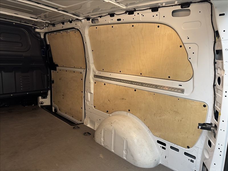 Mercedes-Benz Vito 1,8 LONG LED DPH VÝHŘEV KAMERA - fotka 42 z 44
