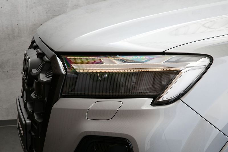 Audi Q7 3.0TDI 210kW S-line Web ZÁRUKA - fotka 8 z 50
