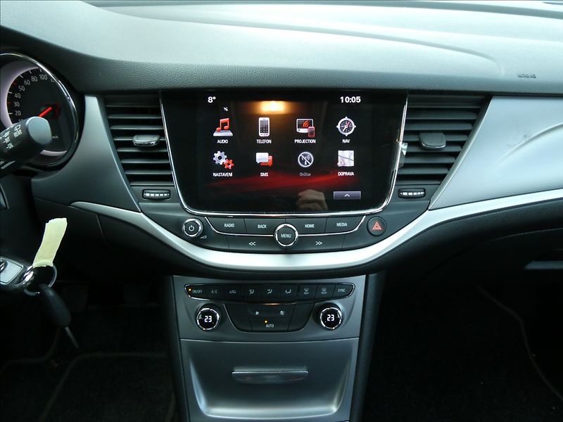 Opel Astra 1,6 CDTi 81kW,2x kola,serviska - fotka 24 z 40