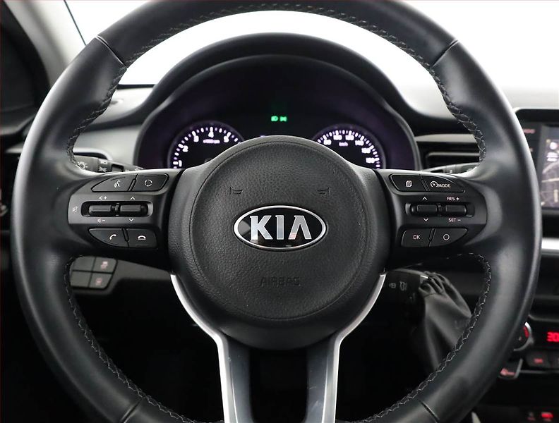 Kia Stonic (2020) 1.0 T-GDI, Automat, ČR,1.maj - fotka 8 z 17