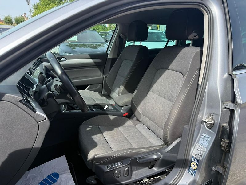 Volkswagen Passat 2.0 TDI 110 kW DSG Variant - fotka 8 z 25