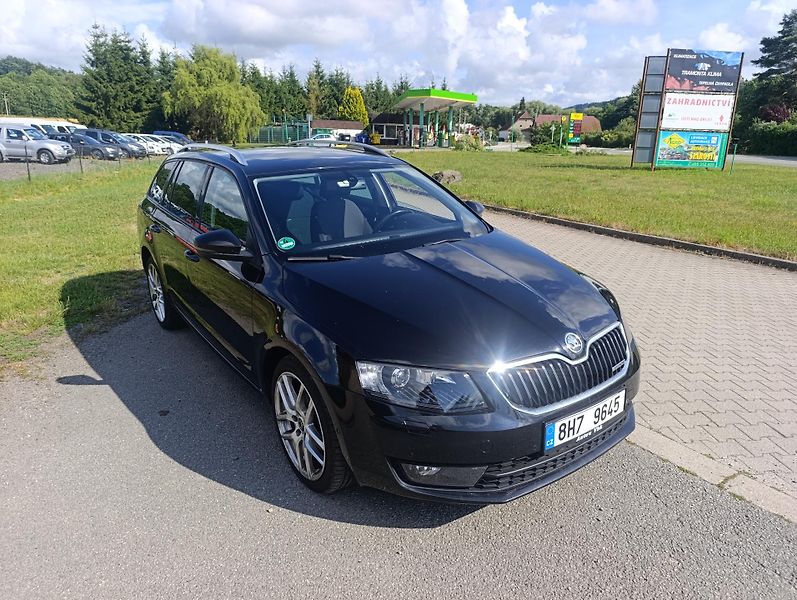 Škoda Octavia (2014) 1.6 TDi Green Line 81kw  - fotka 2 z 22