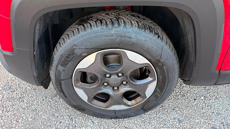 Jeep Renegade 1.4i - fotka 15 z 15