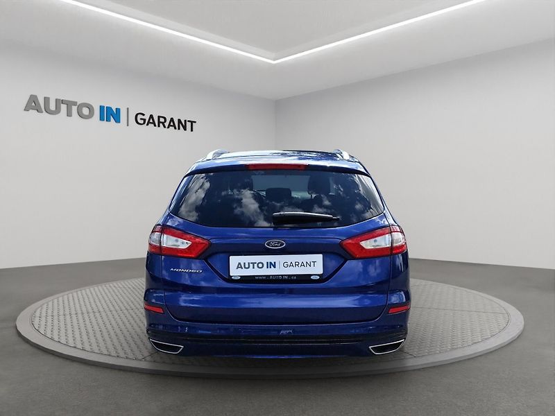 Ford Mondeo (2017) Titanium , 4x4 . čr, - fotka 6 z 13