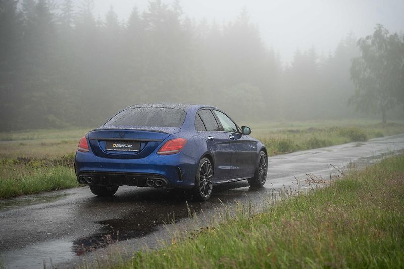Mercedes-Benz Třídy C (2019) 43 AMG Night packet, Burmester - fotka 6 z 36