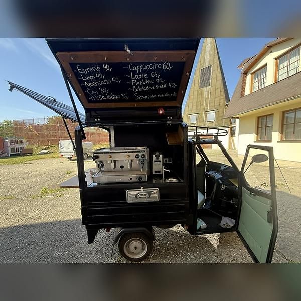 Ostatní (2014) Mobilní kavárna Piaggio APE 50 - fotka 2 z 9