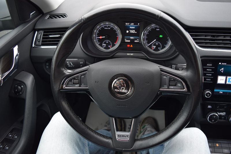 Škoda Octavia (2020) 2.0TDI 135kw SCOUT DSG 4x4 TAŽ - fotka 31 z 50