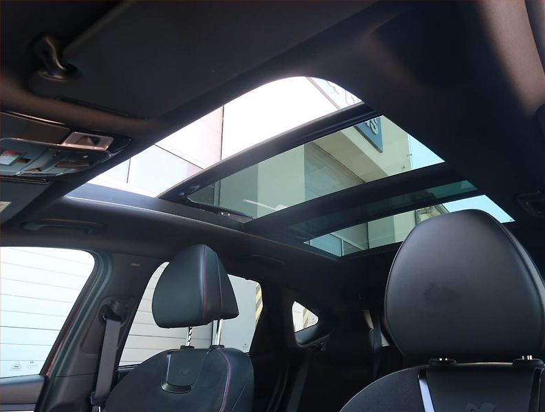 Hyundai Tucson (2022) N-Line 1.6 T-GDI 48V MHEV - fotka 25 z 34