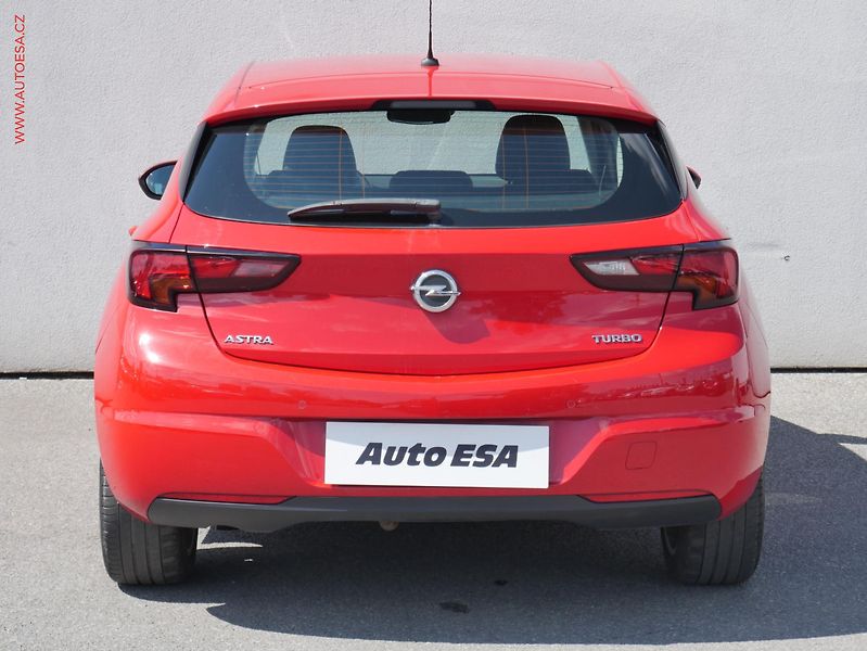 Opel Astra (2016) 1.4T, 1.maj,ČR - fotka 5 z 21