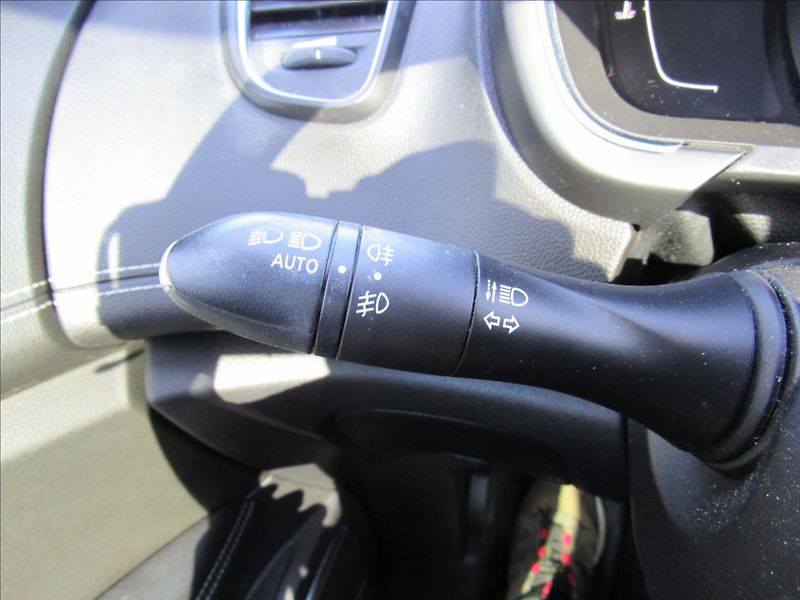 Renault Scénic 1,6 dCi 118kW Automat - fotka 25 z 35