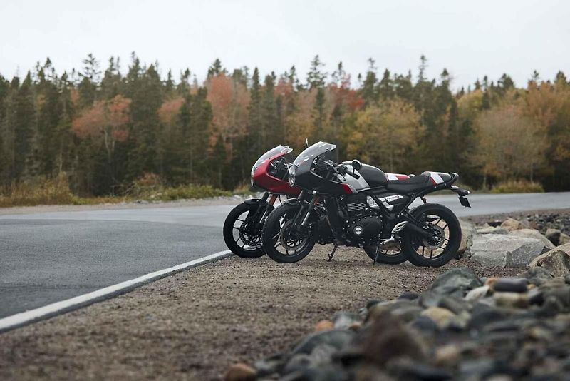 Řadu oblíbených čtyřstovek Triumph letos doplňuje dalšími dvěma modely – a bude to těžká volba.
