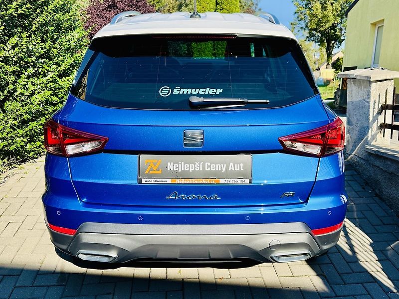 Seat Arona (2023) 1.0TSi 81kW FR aut.parkovaní - fotka 15 z 18