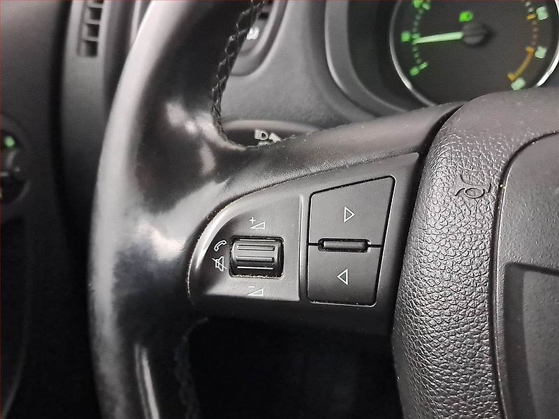 Škoda Roomster (2011) 1.2 TSI, Park. senzory - fotka 17 z 17