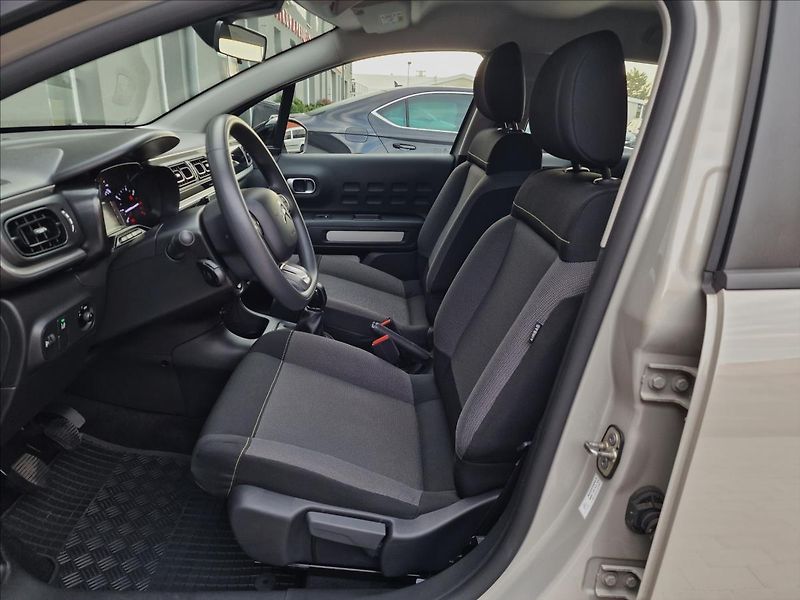 Citroën C3 1.2 PureTech Feel,ČR,1.Maj. - fotka 19 z 47