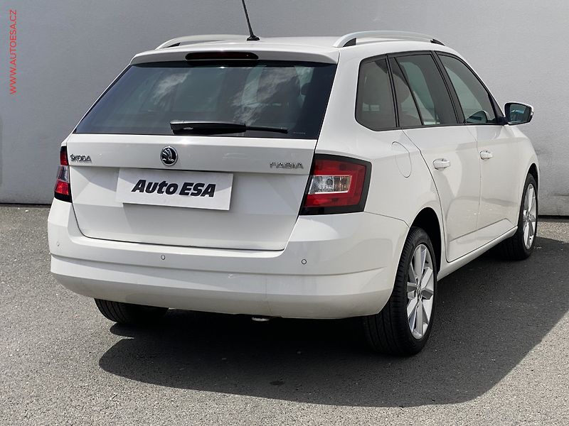 Škoda Fabia (2016) 1.2 TSi, Ambition, +kola - fotka 4 z 18