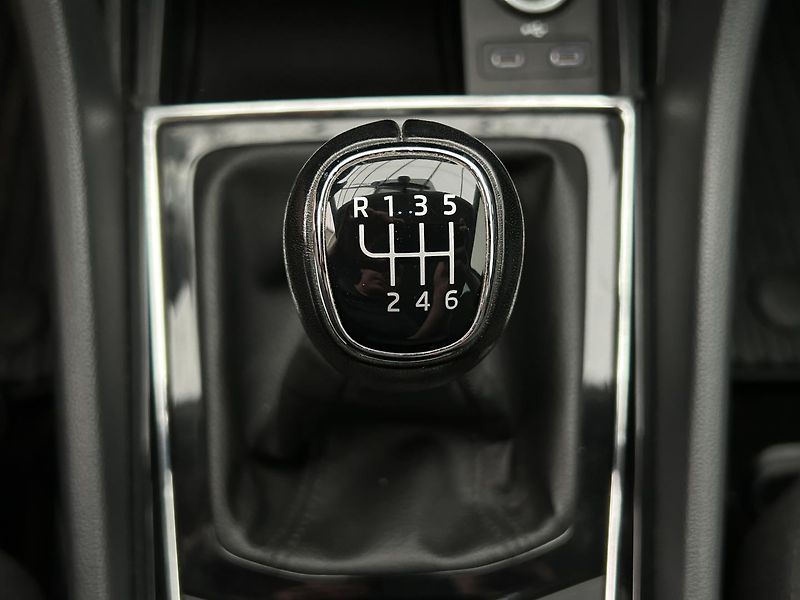 Škoda Karoq 2.0 TDI Style - fotka 15 z 29