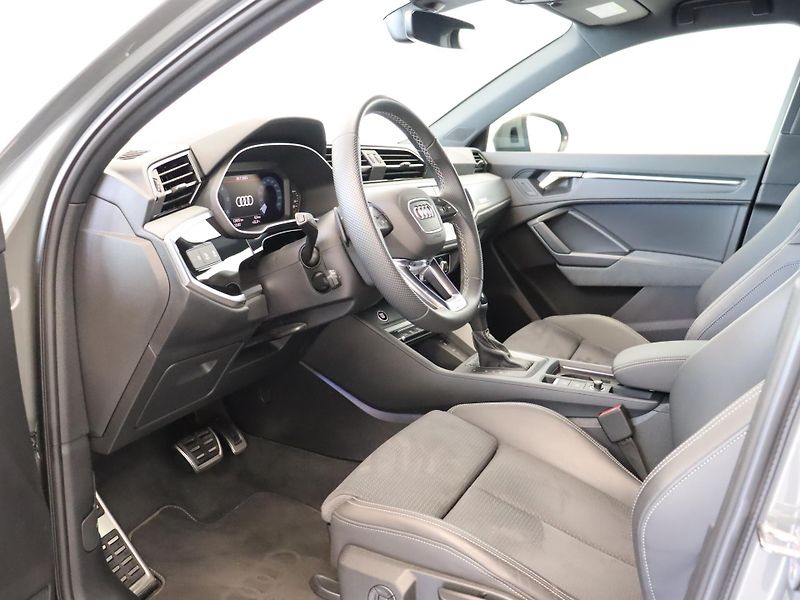 Audi Q3 Spb Sline 35 TDI quattro Stron - fotka 9 z 15