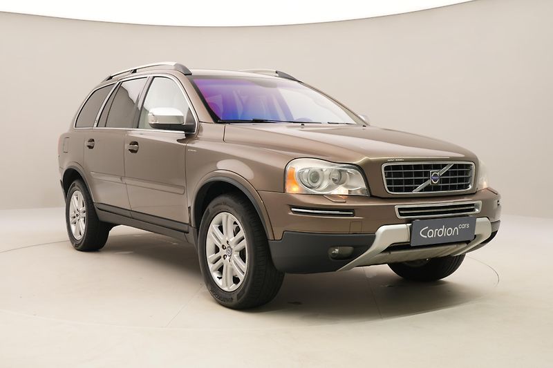 Volvo XC90 D5 AWD EXECUTIVE AUT CZ - fotka 16 z 37