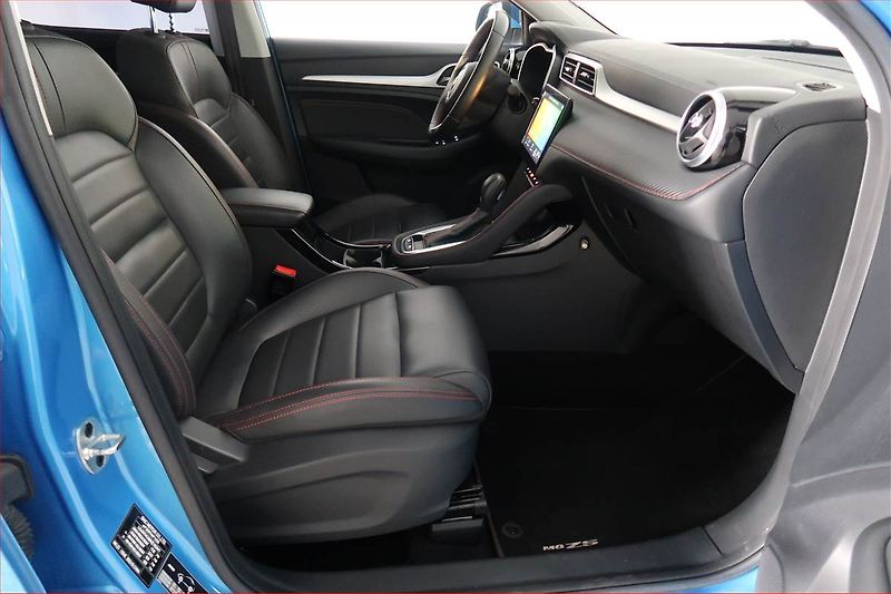 MG ZS (2022) Exclusive 1.0 Turbo, Automat - fotka 9 z 18