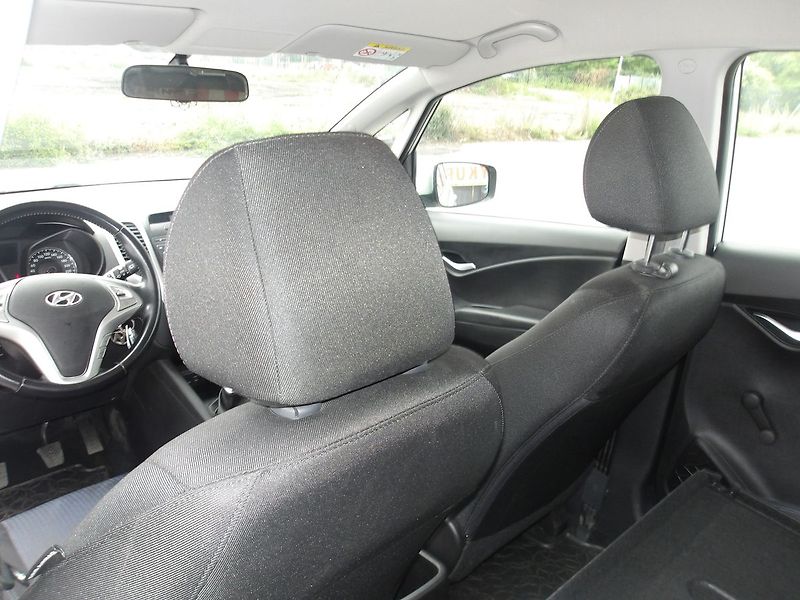 Hyundai ix20 1,6i 91kW NAJ.56000km !!! 1.MA - fotka 19 z 30