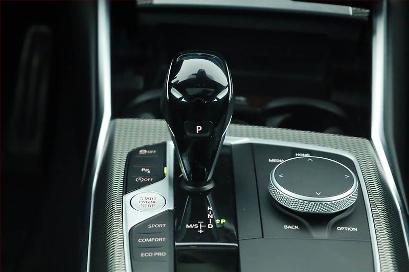 BMW Řada 2 (2022) 220 i - fotka 17 z 24