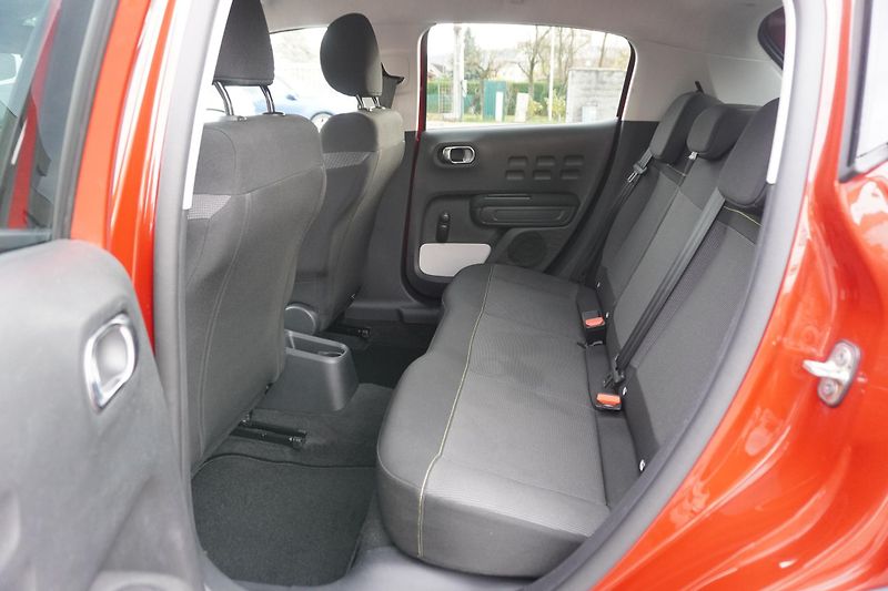 Citroën C3 (2024) MAX 1,2PT 110 MAN6 - fotka 7 z 9