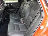 Volvo XC60 (2018) 2.0 T6 4x4, AT, navi, LED - náhled 10