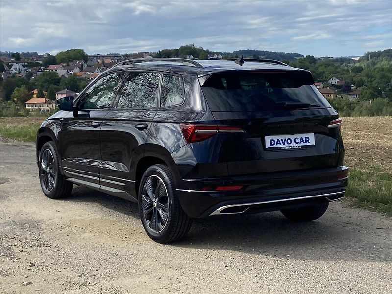 Škoda Karoq 2,0 TDI DSG Sportline 4x4 DPH - fotka 5 z 37