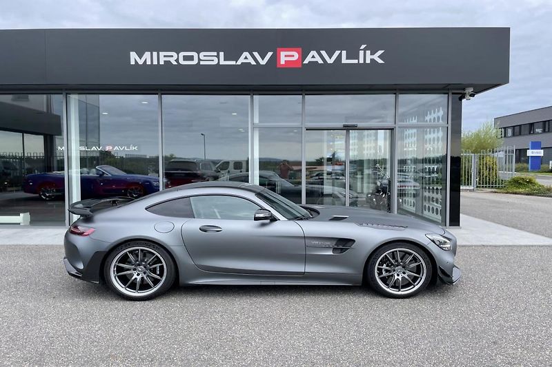 Mercedes-Benz AMG GT GTR PRO - fotka 3 z 10
