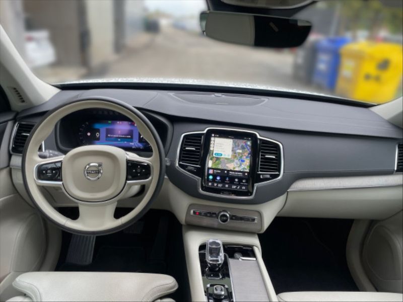 Volvo XC90 2,0 B5 AWD D Plus Bright AT - fotka 7 z 10