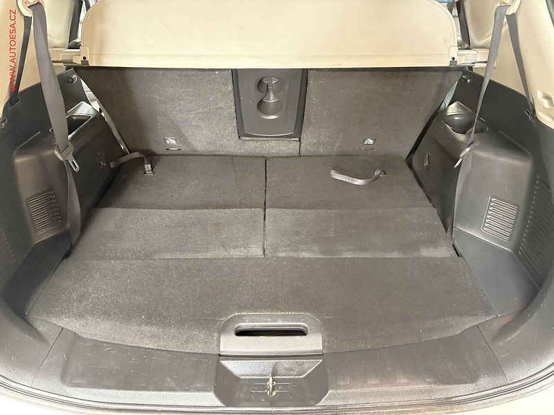 Nissan X-Trail (2015) 1.6 dCi 4x4, ČR, Navi, LED - fotka 7 z 18