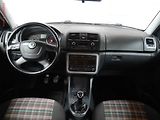 Škoda Fabia (2012) 1.2 TSI, AC. temp. - náhled 8