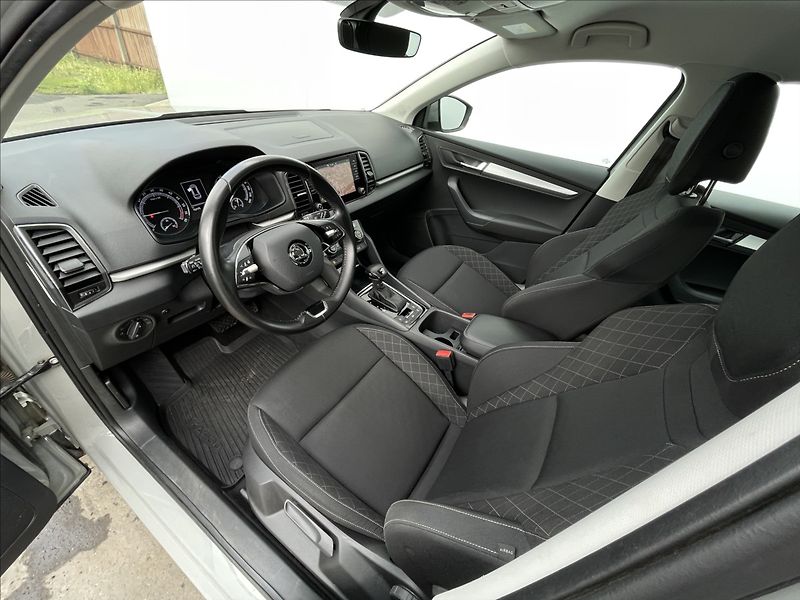 Škoda Karoq 2,0 TDI 4x4 DSG Ambition TAŽNÉ - fotka 5 z 23