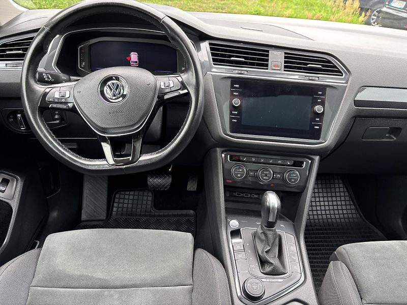Volkswagen Tiguan 2.0 TDI ALLSPACE - fotka 12 z 24