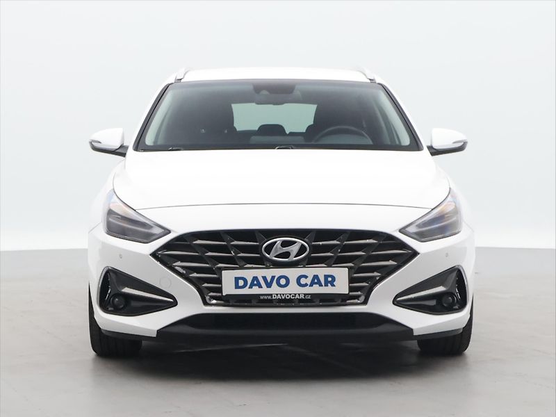 Hyundai i30 1,6 CRDI CZ 1.Maj. DPH - fotka 2 z 27