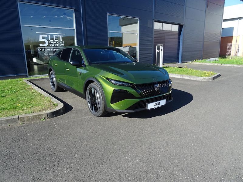 Peugeot 408 (2026) GT Plug-in HYBRID 240 e-DCS7 - fotka 1 z 55
