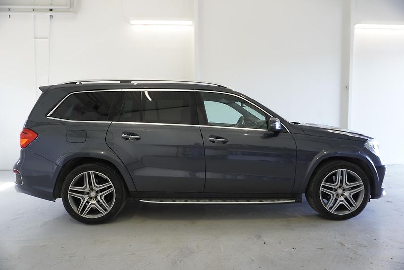 Mercedes-Benz GL GL350 3,0D V6 4MATIC AUT. - fotka 4 z 36