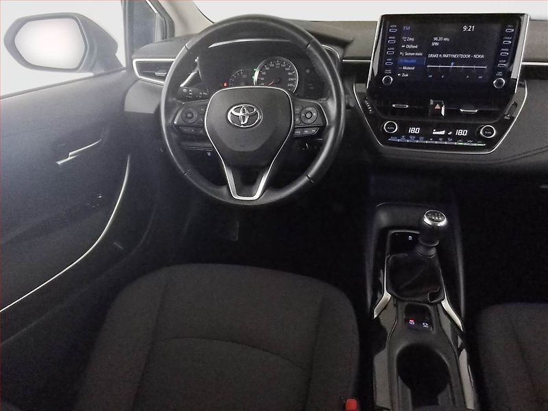 Toyota Corolla (2020) 1.6 Valvematic, Tempomat - fotka 7 z 17