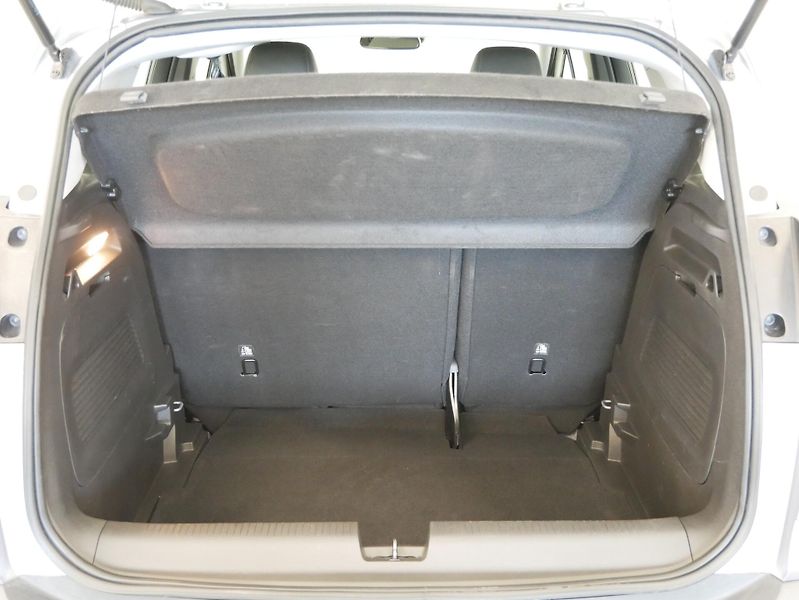Opel Crossland - fotka 24 z 24