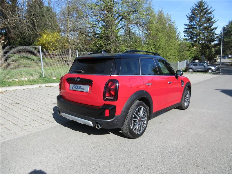 Mini Countryman 2,0 SD ALL4, JCW, Panorama, No - fotka 9 z 31
