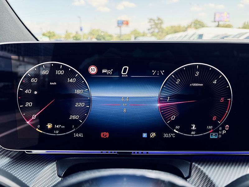 Mercedes-Benz Třídy V (2026) 300d EXCLUSIVE AMG 4M L AIR - fotka 25 z 37